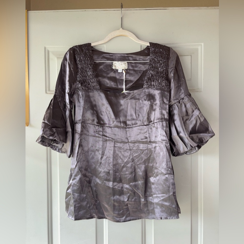 Glam Vintage Soul gray silk top size S